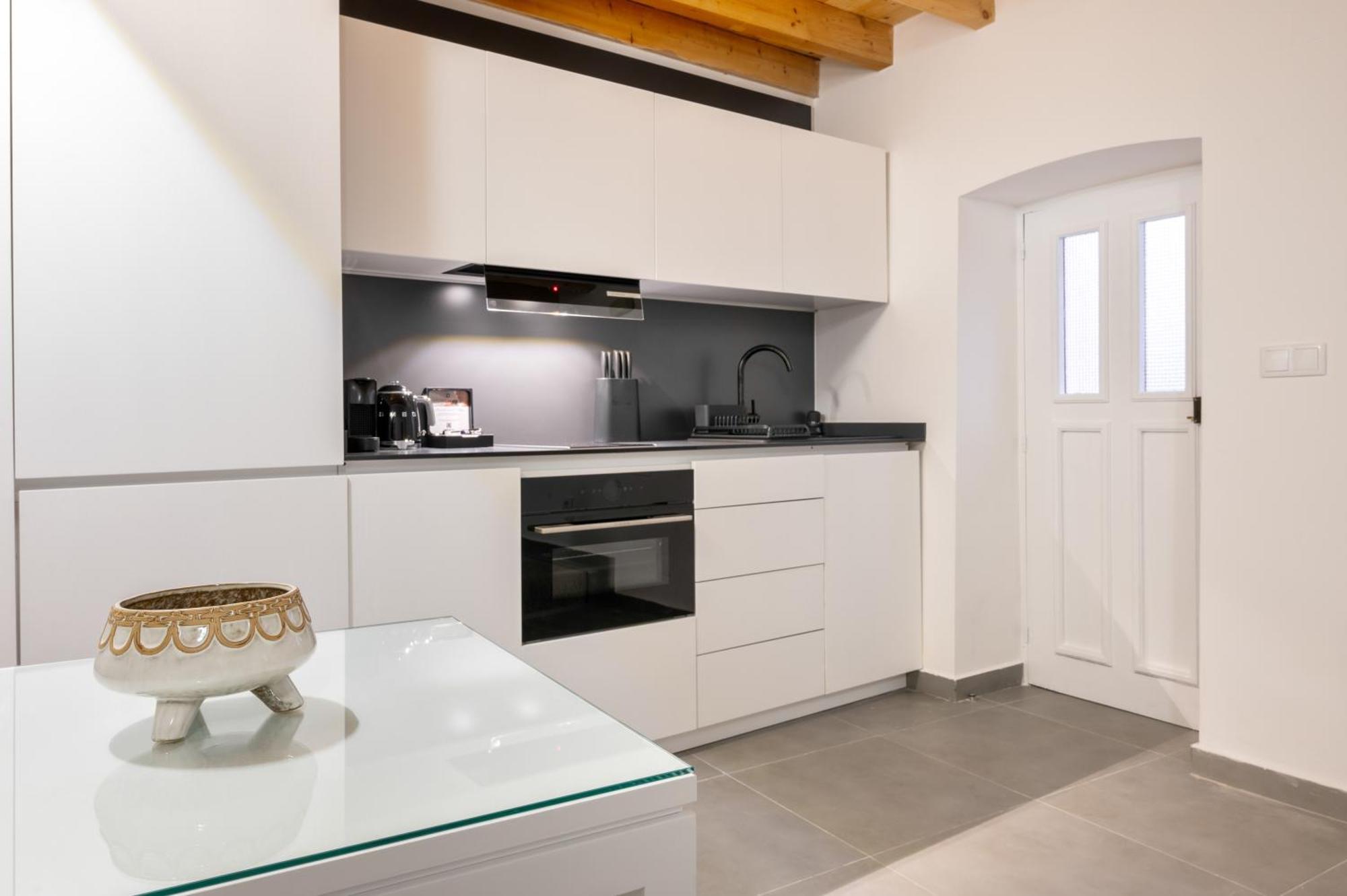 Azinheira Suites Townhouse - Alojamento Turistico (Adults Only) เอลวัช ห้อง รูปภาพ